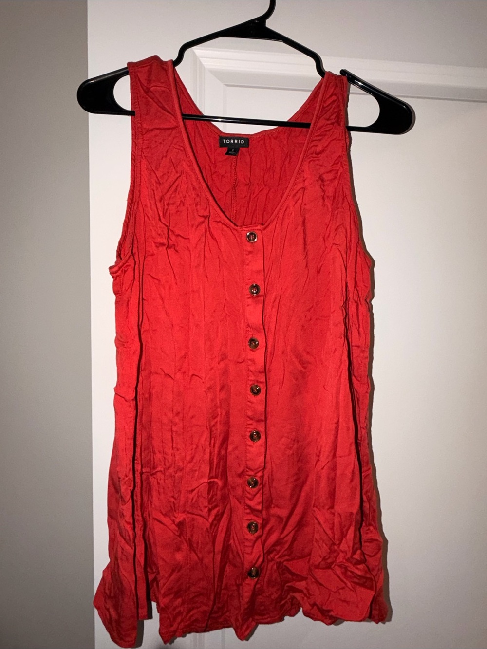 torrid Vibrant Red Button-Down Scoop Tank